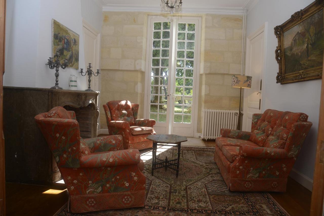 Chateau Rosemont - Grande Maison Familiale Campagne Dans Le Medoc Avec Piscine Et Tennis A 15 Mn Bordeaux Labarde Exterior foto