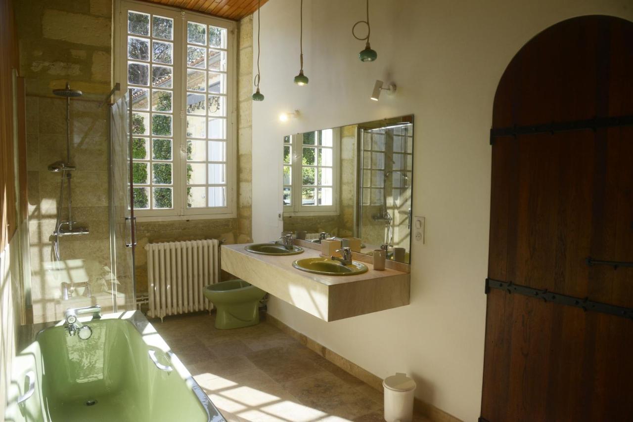 Chateau Rosemont - Grande Maison Familiale Campagne Dans Le Medoc Avec Piscine Et Tennis A 15 Mn Bordeaux Labarde Exterior foto